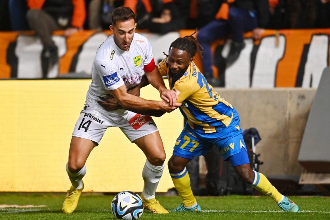 aek larnaca apoel